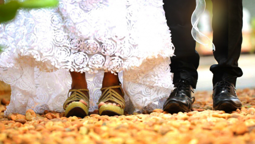 Te megkérnél idegeneket, vagy a barátaidat, hogy megtaláják a társad?